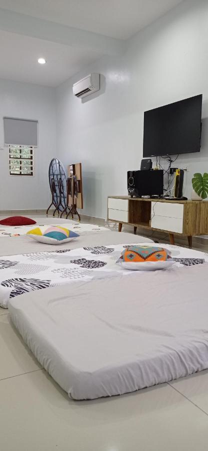 Low Season Promotion! 4B12B Max 19 Pax Party House Ipoh Buitenkant foto