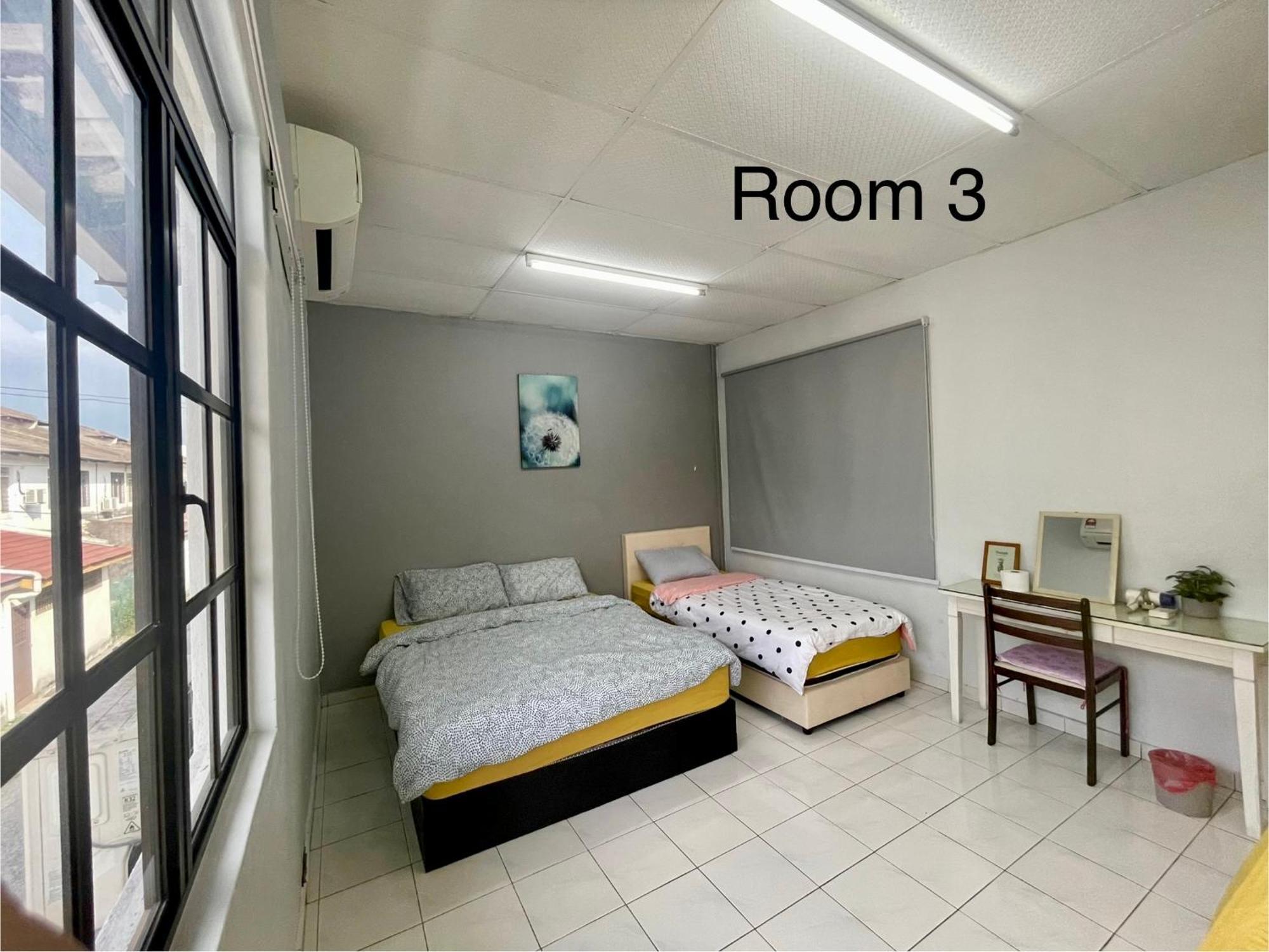 Low Season Promotion! 4B12B Max 19 Pax Party House Ipoh Buitenkant foto